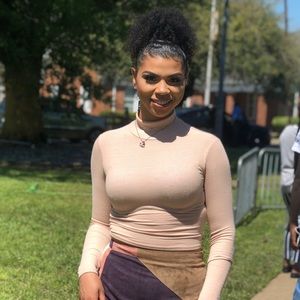 Meet your Posher, Arianna